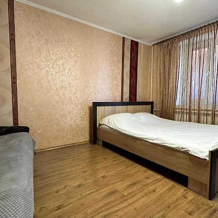 Апартаменти Кравчука, 34А, Порт Сіті Lutsʼk Esterno foto