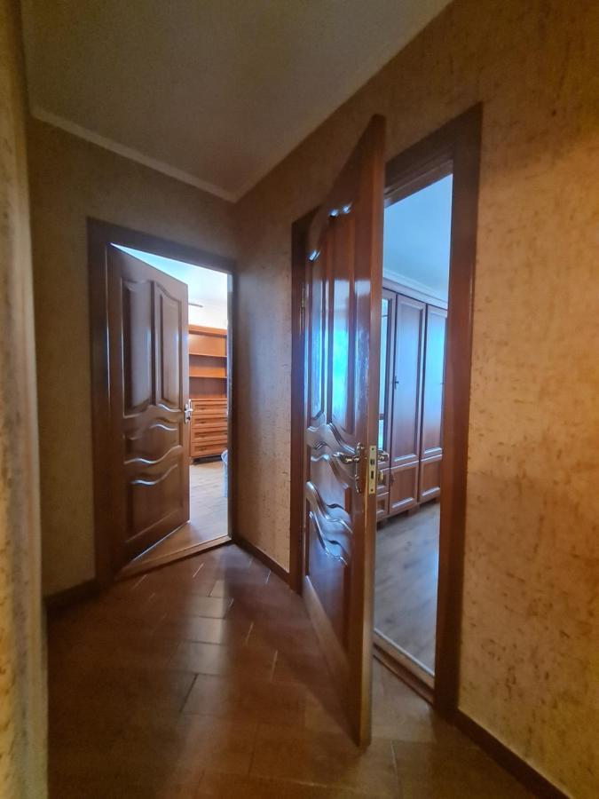 Апартаменти Кравчука, 34А, Порт Сіті Lutsʼk Esterno foto