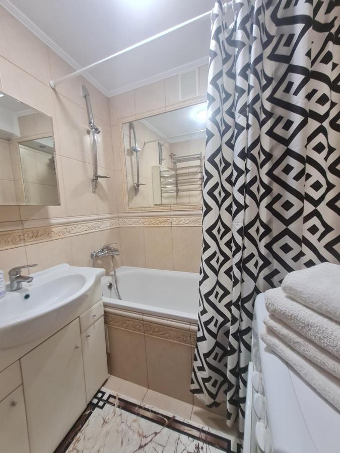 Апартаменти Кравчука, 34А, Порт Сіті Lutsʼk Esterno foto